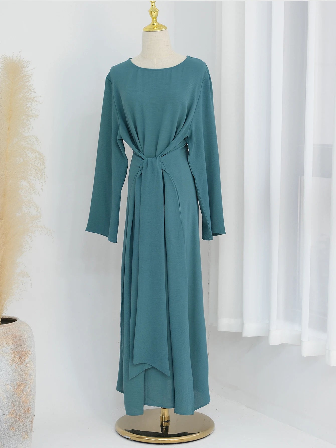 abaya-polyester-crepe-attrayante